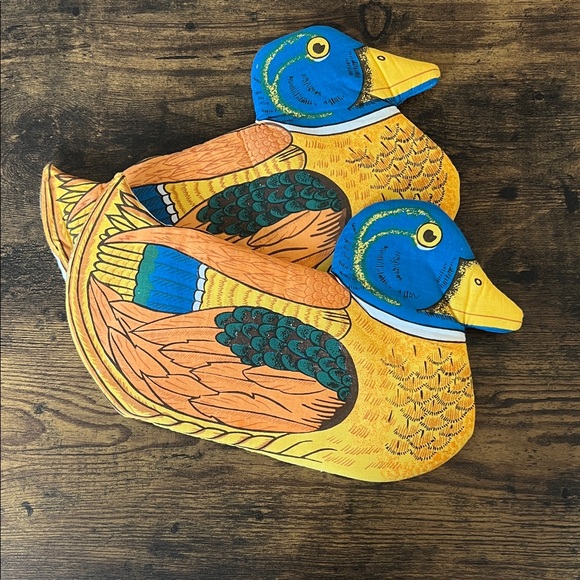 Pair of Colourful Duck Oven Mitts - Picture 4 of 4